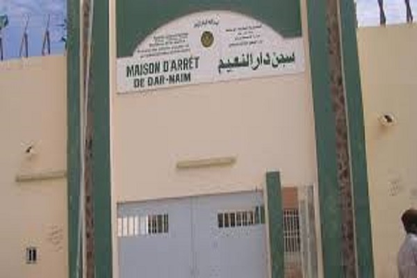 Mauritanie: Saleck Ould Cheikh en fuite, sa femme et son fils agé de 10 mois envoyés en prison