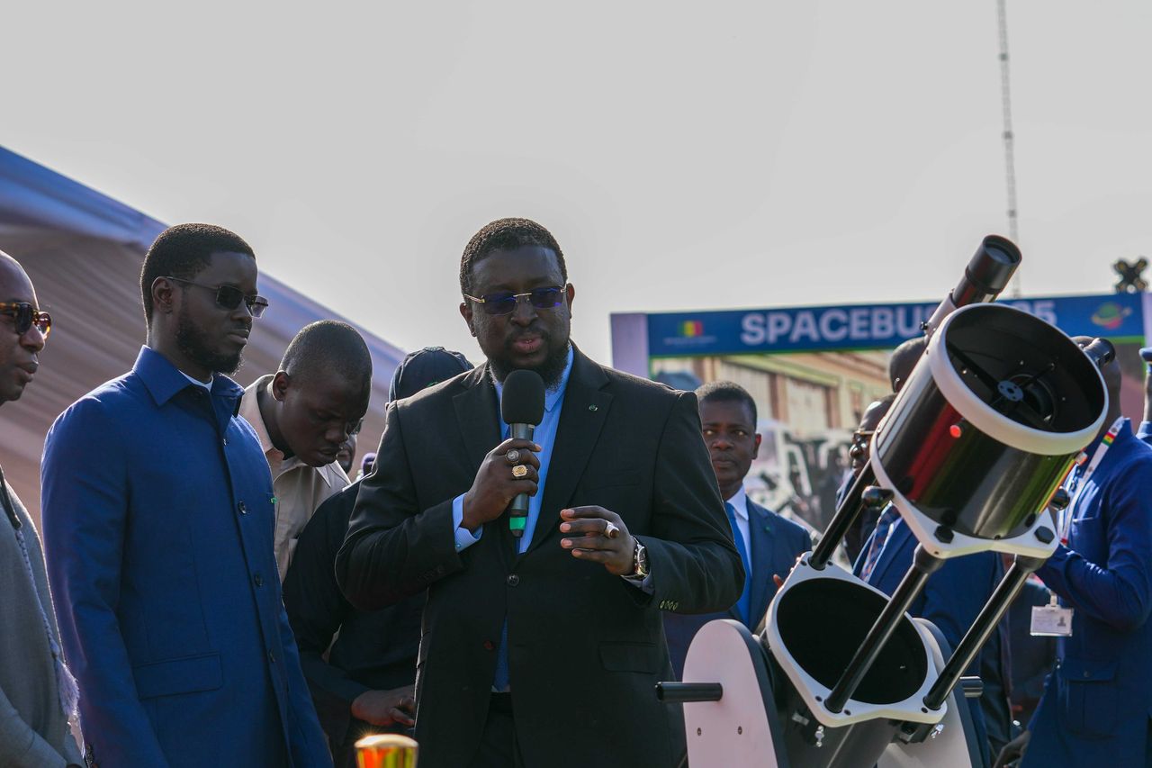 Photos / Le Sénégal veut devenir une nation spatiale : Le président Faye lance la deuxième édition du Space Bus Photos / Le Sénégal veut devenir une nation spatiale : Le président Faye lance la deuxième édition du Space Bus