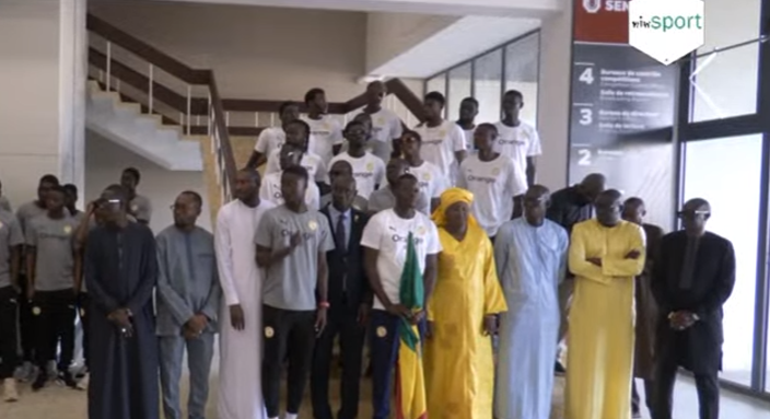 Sport-Khary Diène Gaye remet le drapeau aux sélections nationales : « Vous êtes les porteurs de nos espoirs et de nos rêves »
