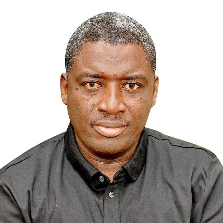 🕊️ Deux ans après : Oumar Sow, toujours présent dans nos mémoires À Cécile, à ses enfants et à Mère Seye