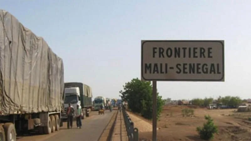 Interdiction malienne des gros porteurs hors normes : le Sénégal obtient une dérogation jusqu’au 13 mai 2025