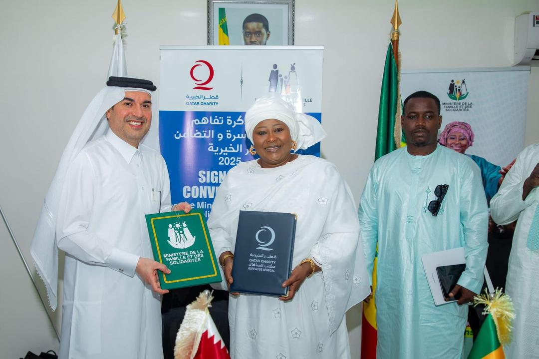Sénégal–Qatar : Une convention de partenariat signée entre le ministère de la Famille et Qatar Charity pour renforcer le développement social