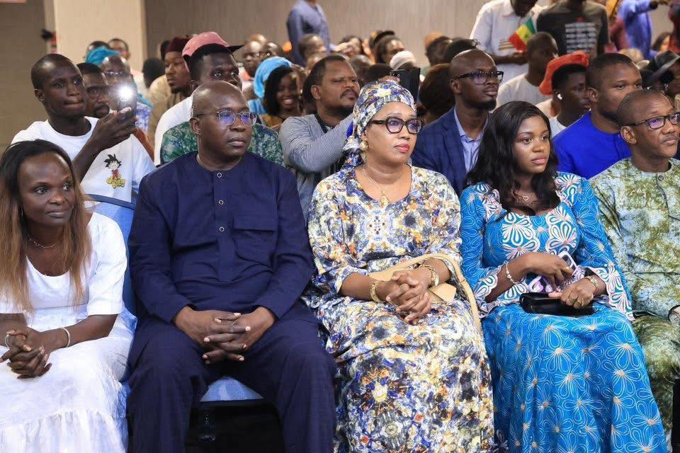Photos / Ouagadougou: Le Premier ministre Ousmane Sonko rencontre les Sénégalais du Faso