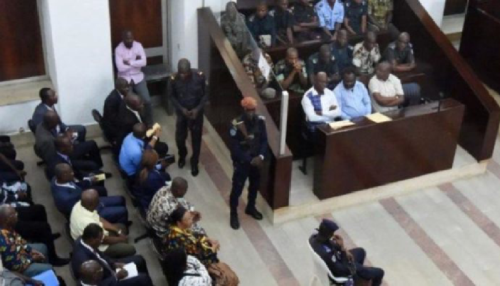 Saly : Saly : Un amour à coups de poing atterrit au tribunal et devient des promesses de mariage