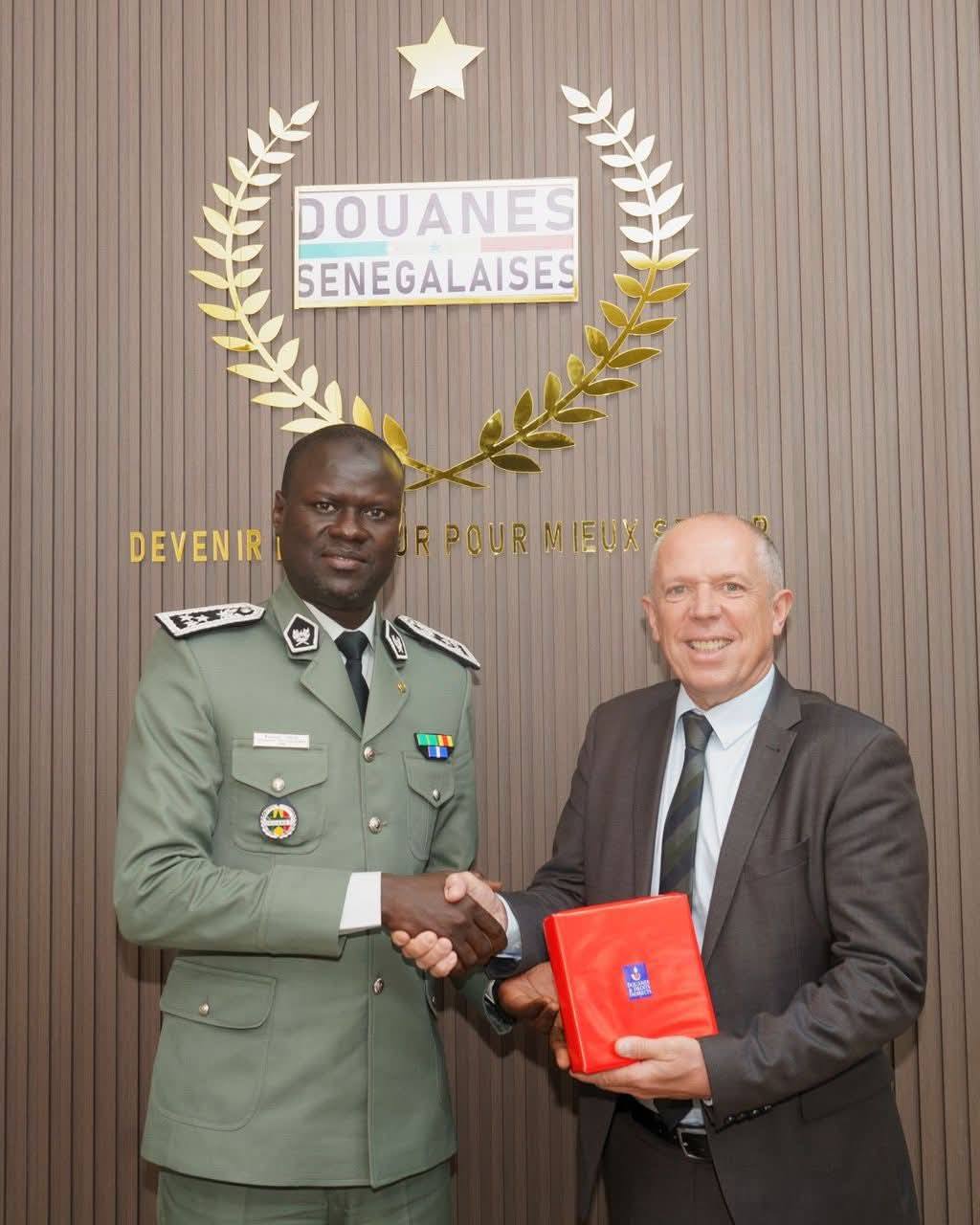 Coopération douanière : Une délégation des Douanes françaises reçue à la DGD