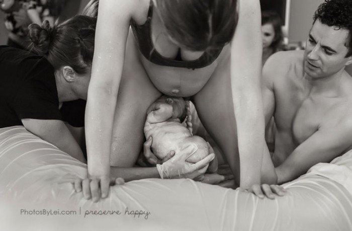 Ces 14 images captivantes de la naissance vont vous donner des frissons tellement elles sont belles