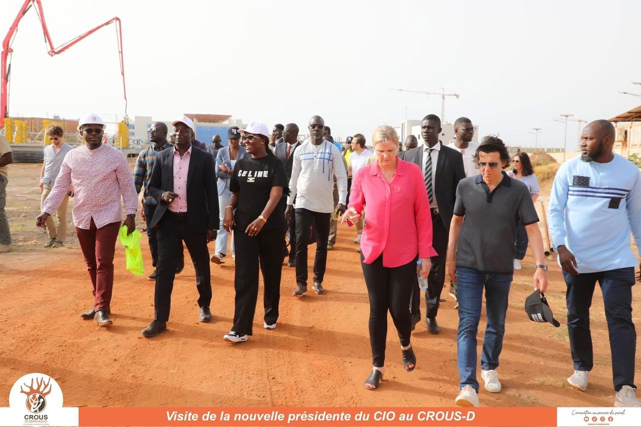 Photos : Visite de la présidente du CIO au Crous de Diamniadio, en prélude aux JOJ 