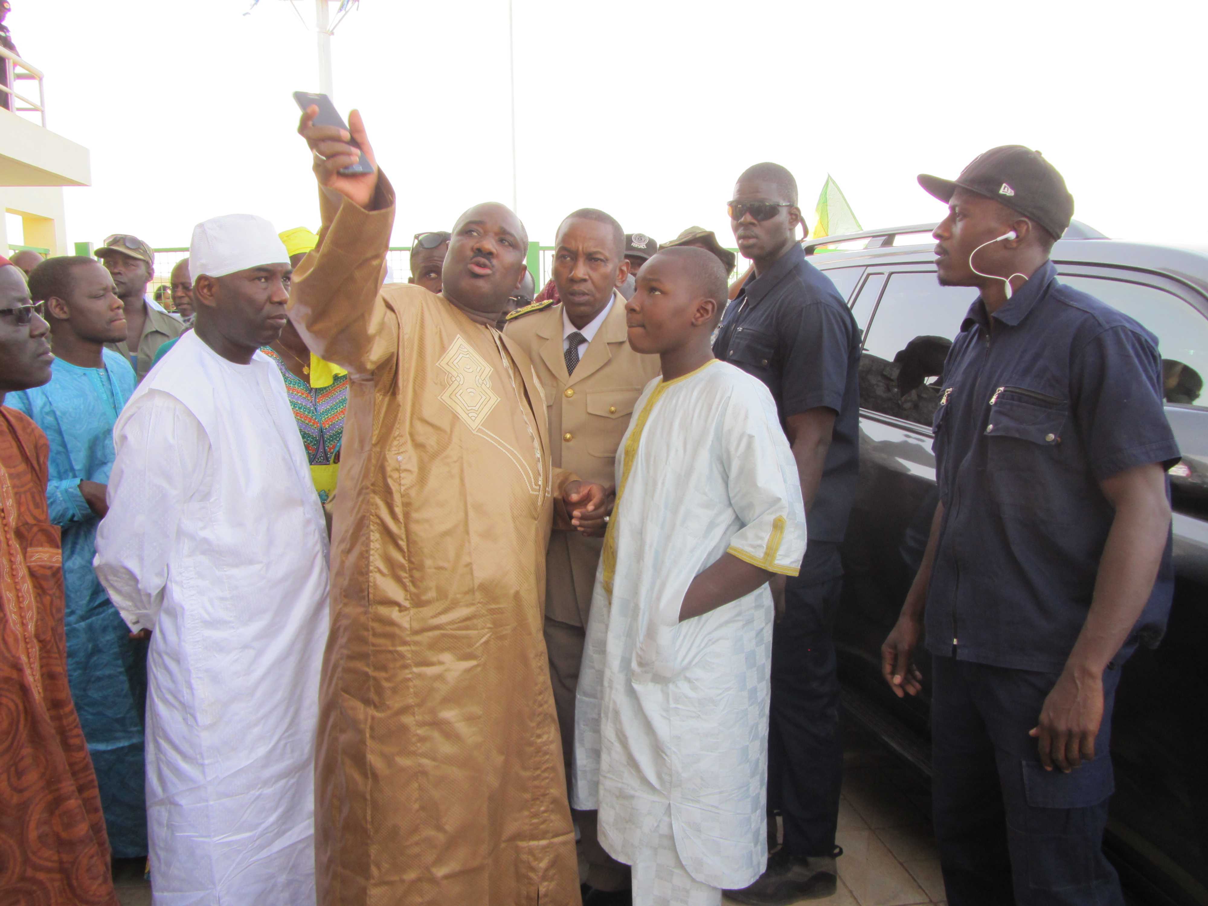 Macky Sall casque 600 millions pour les femmes de Matam
