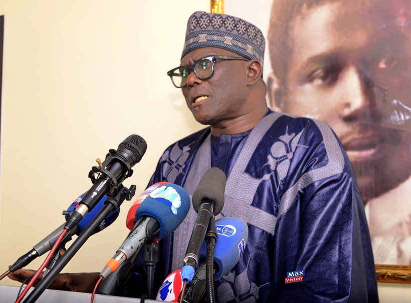 Pour offense au chef de l’État : Moustapha Diakhaté placé en garde-à-vue