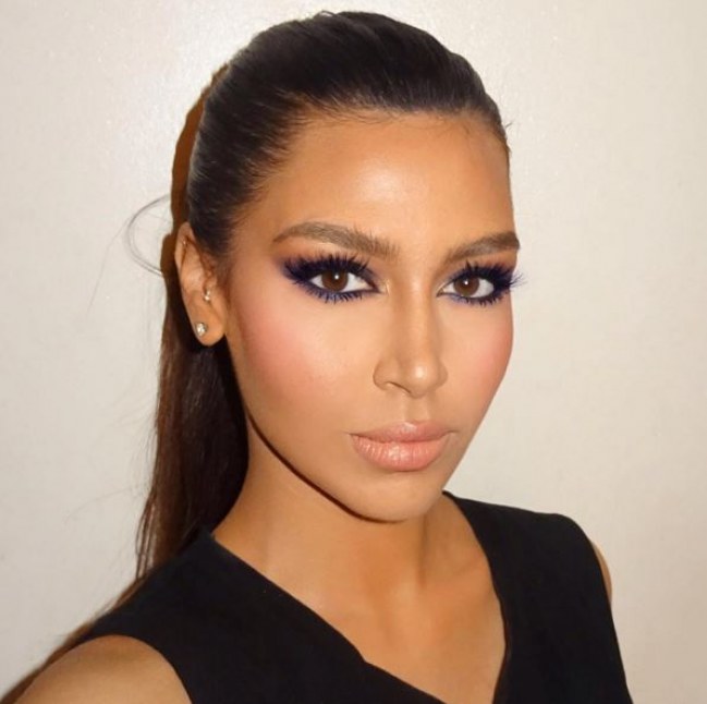 Découvrez le nouveau sosie star de Kim Kardashian (Photos)