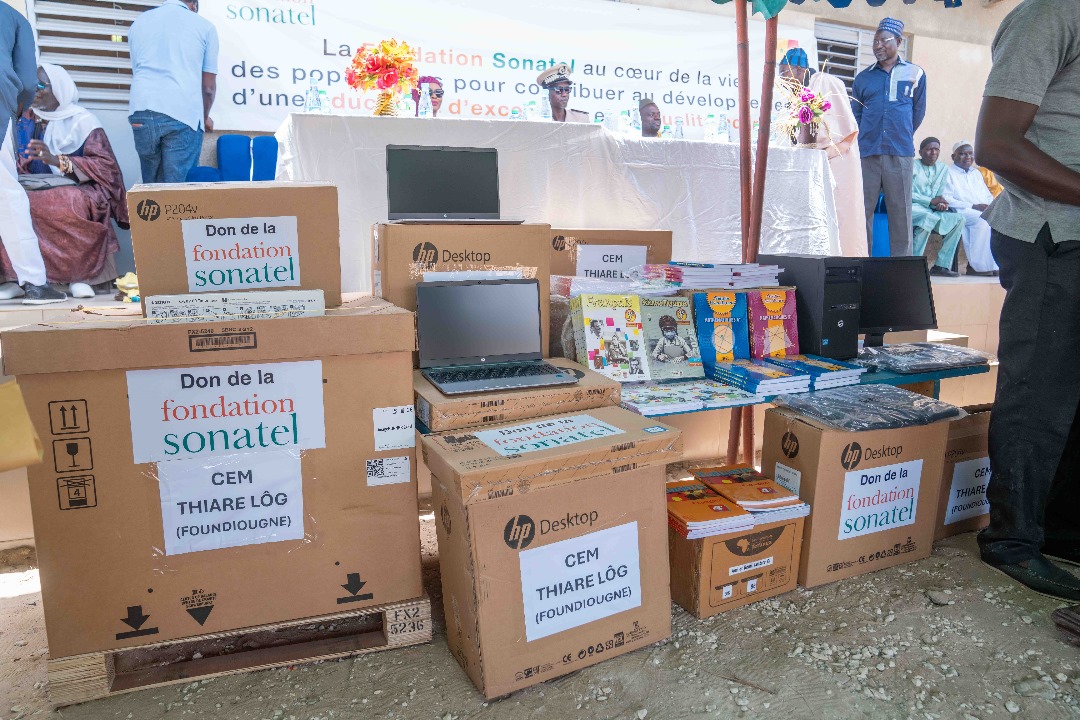 La Fondation Sonatel équipe les élèves de Thiaré Log