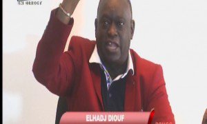 Me El Hadj Diouf en colère contre une journaliste du Gfm