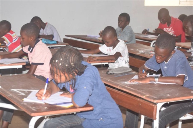 Les Enseignants décisionnaires menacent de boycotter des examens si l’État ne signe pas les décrets