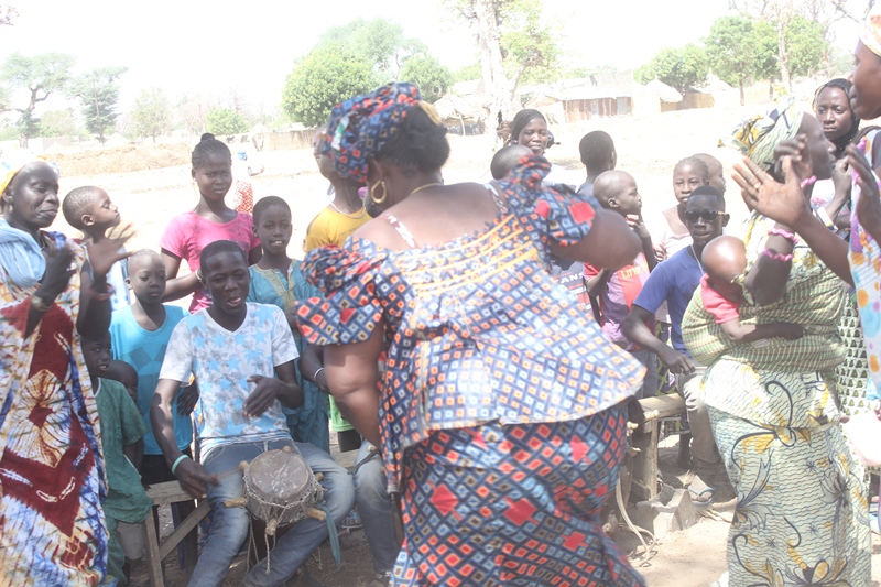 Fourniture en eau potable : Thérèse Faye Diouf réceptionne des bornes fontaines dans 6 villages de sa commune