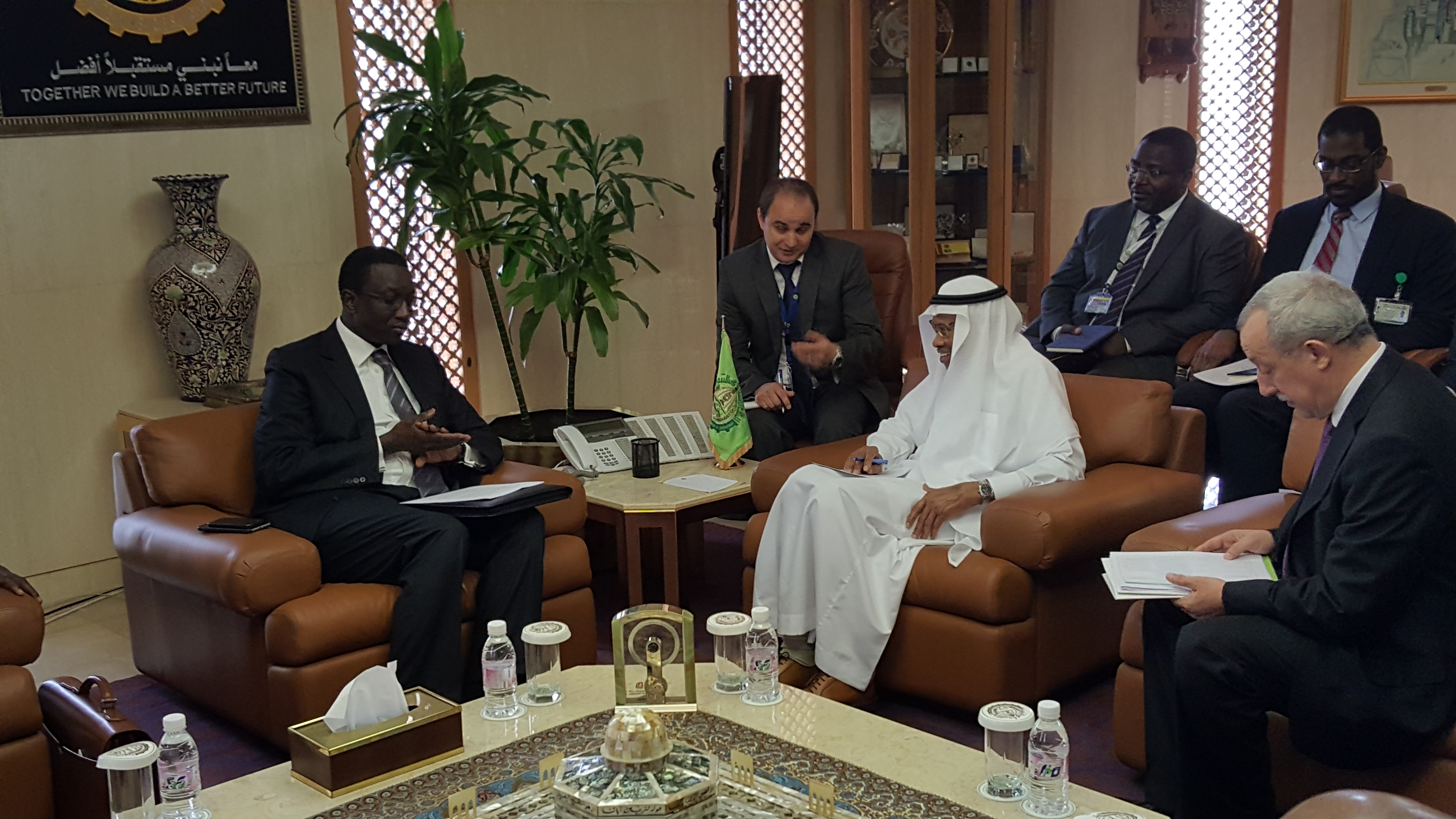 Banque Islamique de Développement : Le Sénégal décroche un financement 132,2 milliards pour deux projets majeurs