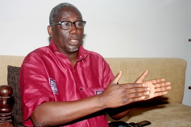Abdou Fall sur l'avis du Conseil constitutionnel : "Si Macky était passé outre..."