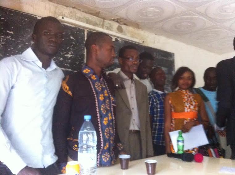 Les Etudiants "apédistes" se mobilisent auprès des jeunes  pour un «OUI» lors du référendum
