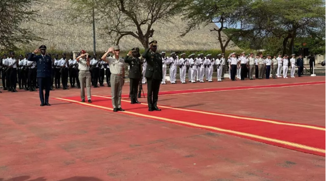 La France met fin à plus de six décennies de présence militaire permanente au Sénégal