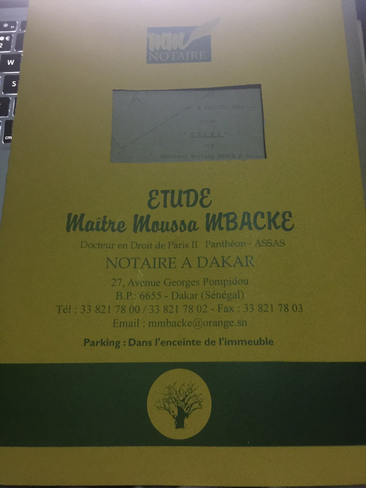 Particulier vend maison à démolir ( 322 m2)  sur la zone Derklé-Castor