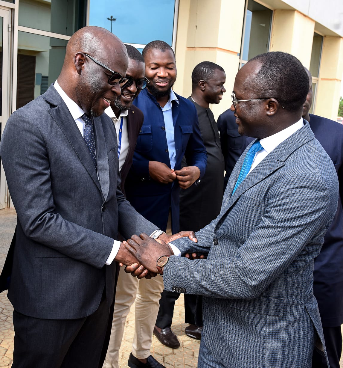 VISITE DE LA PLATEFORME AÉROPORTUAIRE: Le Ministre Yankoba Diémé mise sur l’expérience passager
