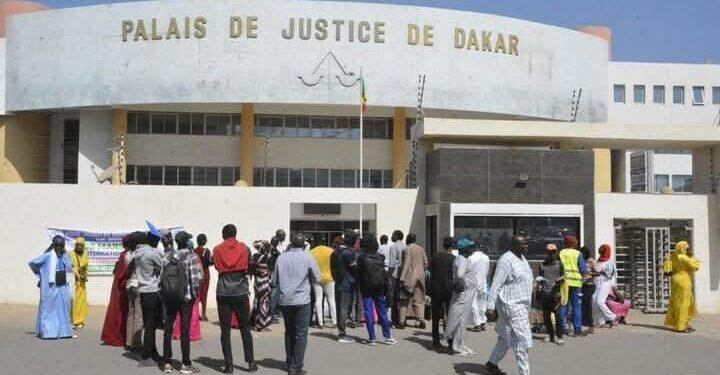 Justice toujours  paralysée : En grève prolongée, l'Entente SYTJUST-UNTJ dénonce l’inaction de l’État
