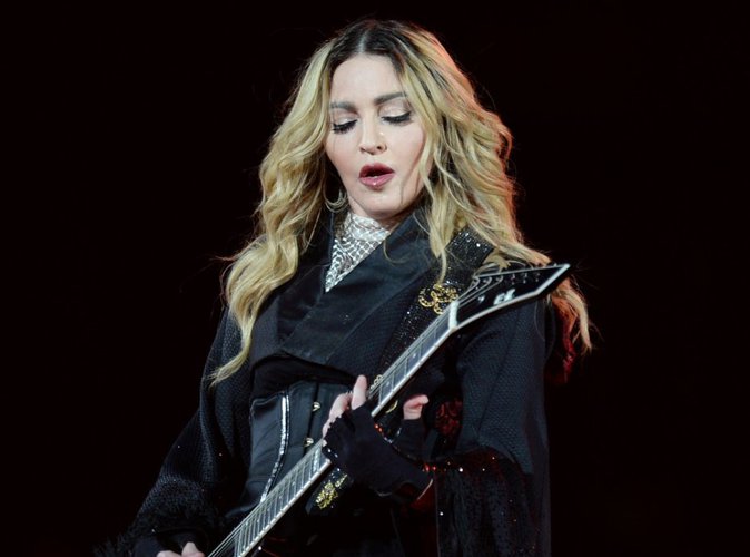Madonna : interdite de concert aux Philippines à cause d'une tenue ?