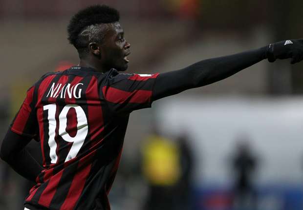 Nouvel accident de voiture: Milan confirme la blessure de M’Baye Niang