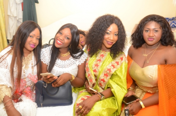 (Photos) Quand les grandes dames se rencontrent lors des baptêmes, ça donne ça : Marie Lo Sow, Bébé Basse, Amina Niang et Mareme Niang en toute complicité