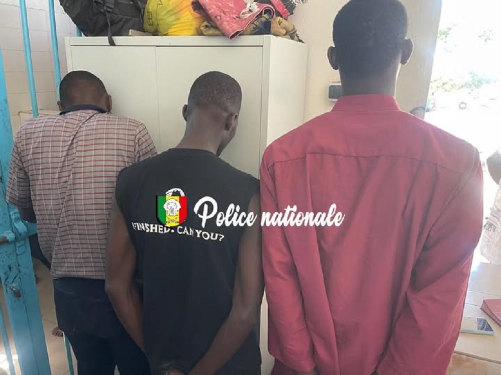 Plage  : interpellations mouvementées et enquête en cours, trois hommes arrêtés pour actes indécents en pleine mer