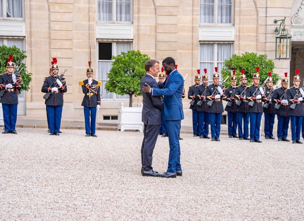 Partenariat Sénégal–France : un petit-déjeuner de travail ouvre la voie au prochain séminaire intergouvernemental