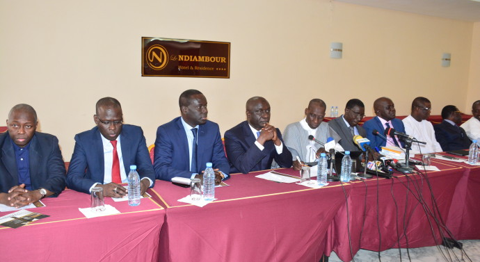 Vidéo- Le front du NON tacle Macky Sall et décline son programme
