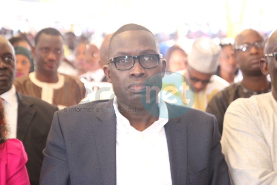 Baba Tandian aux côtés de Ibrahima Sall à la Convention des étudiants du Model