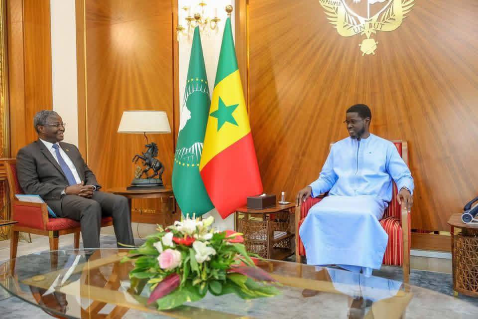 Audience : Le Président Bassirou Diomaye Faye a reçu Abdoulaye Diop, président de la Commission de l’UEMOA, ce vendredi