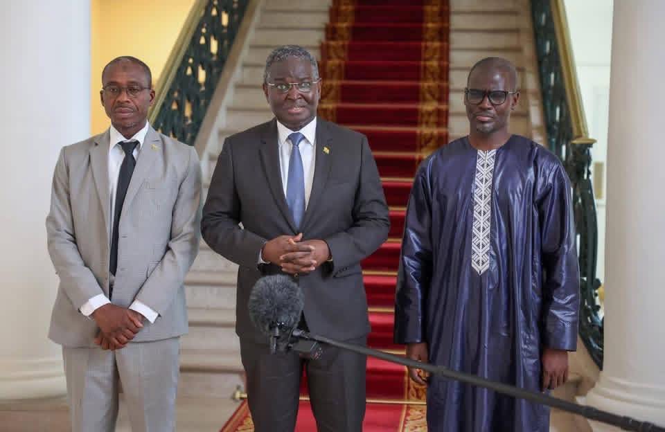 Audience : Le Président Bassirou Diomaye Faye a reçu Abdoulaye Diop, président de la Commission de l’UEMOA, ce vendredi