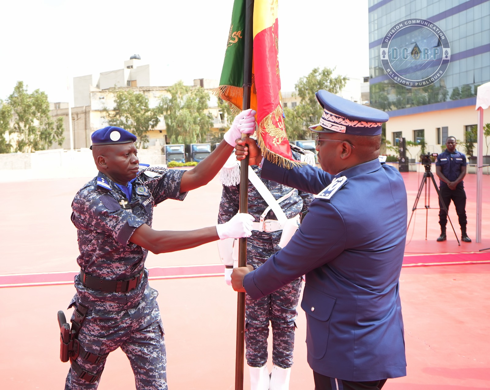 Cérémonie de remise du drapeau : 360 gendarmes sénégalais en partance pour la MINUSCA