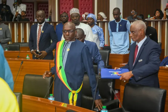 Assemblée nationale : Installation officielle d’Amadou Dia comme membre de la 15e législature