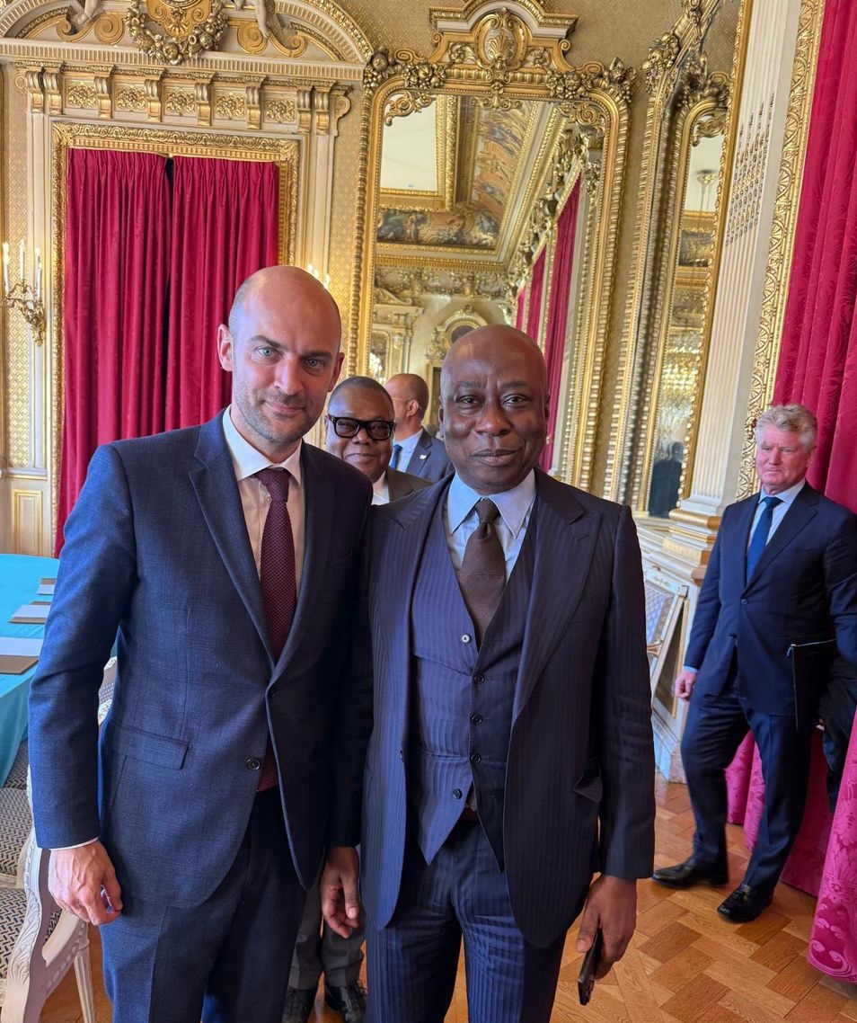 Mobilité des affaires : Baidy Agne reçu en France pour une carte digitale de voyage d’affaires francophone afin de simplifier les procédures