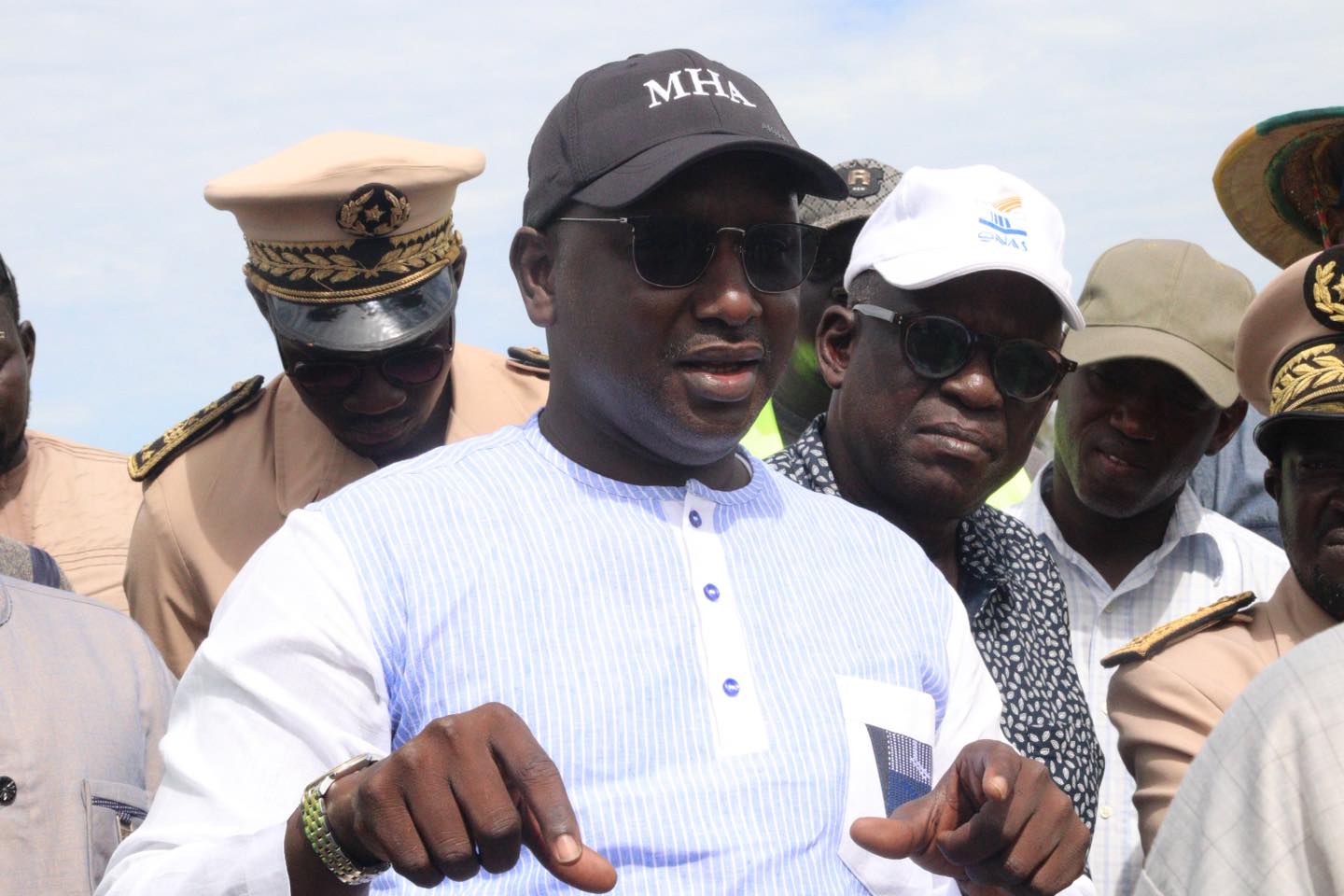 Tournée ministérielle à Touba : Cheikh Tidiane Dièye accélère le Plan d’Actions d’Urgence pour l’Assainissement
