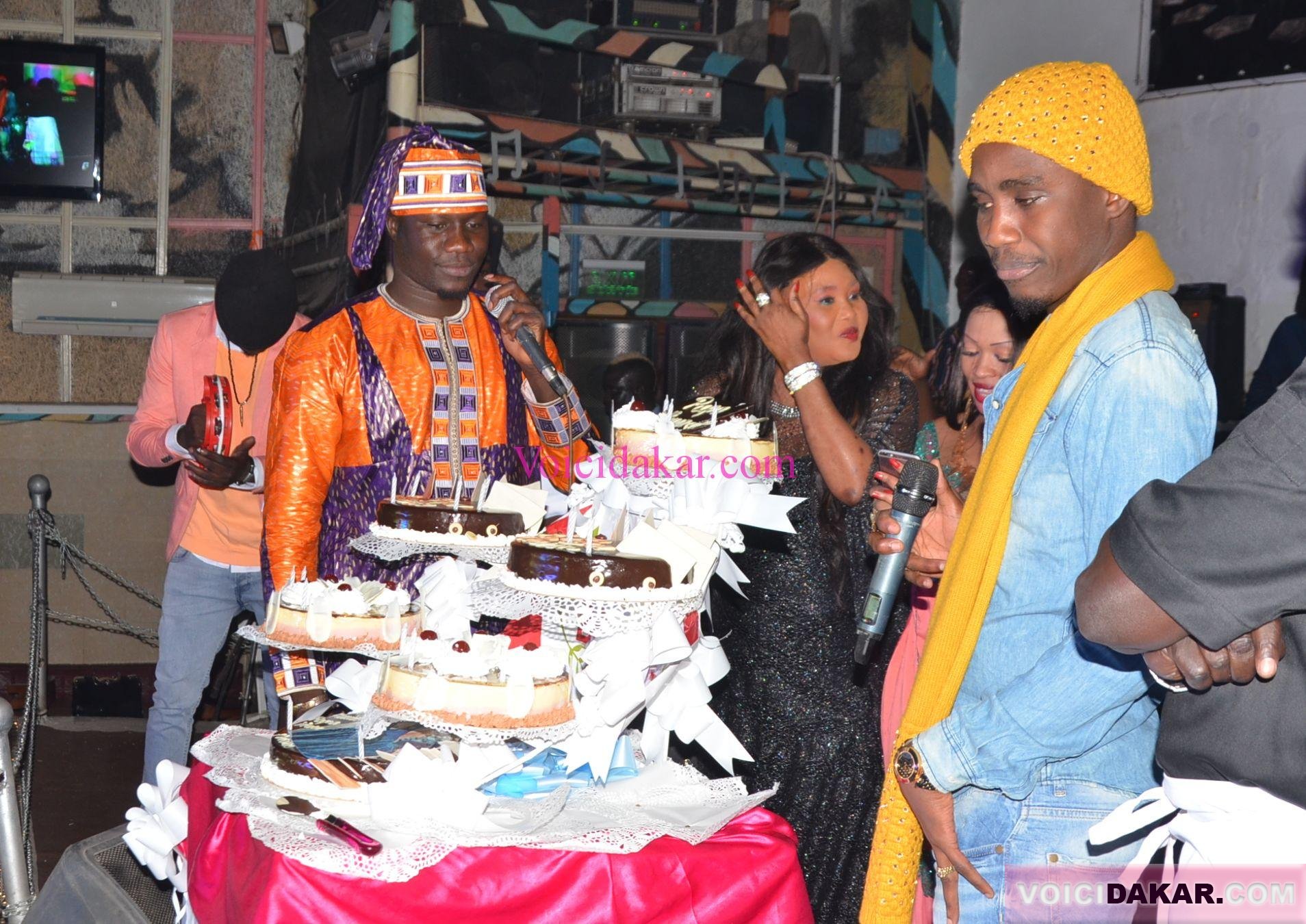 Photos exclusives de l’anniversaire de Papa Thione, organisée Par Ahmeth Thiou au Penc-Mi