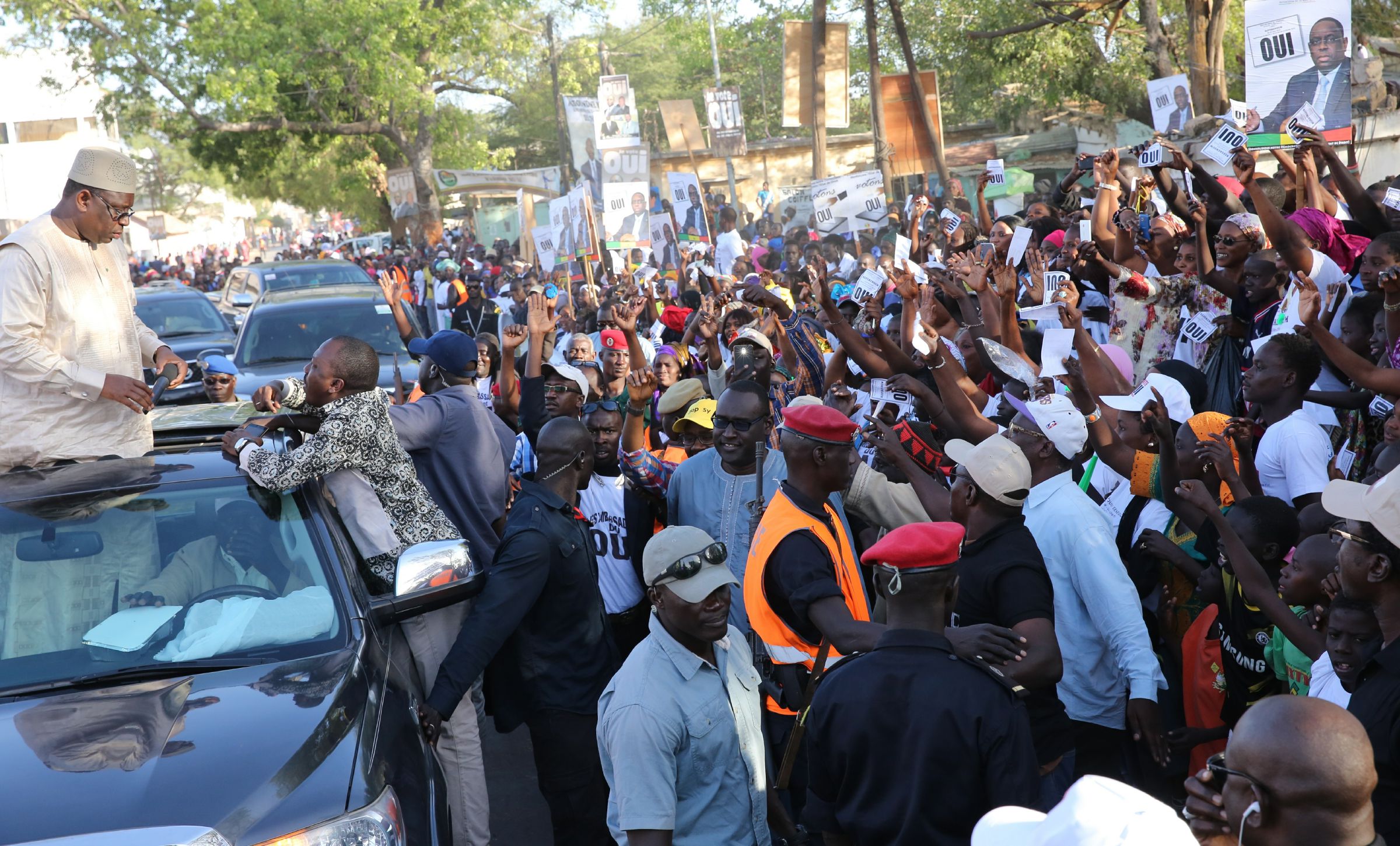 Arrêt sur image:   Démonstration de force de Macky Sall hier à Tivaouane