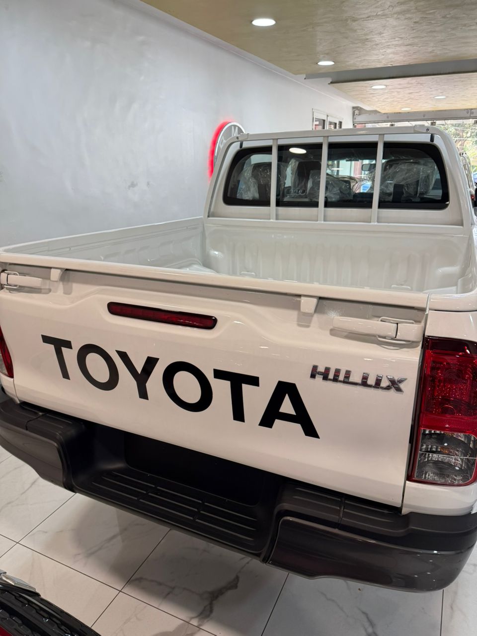 Photos+ Vidéo I Au Sénégal, Mansour Motors mise sur la solidité des pick-up Toyota