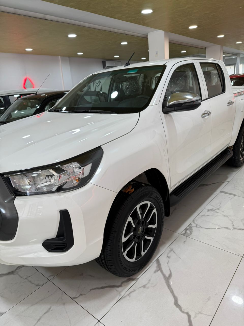 Photos+ Vidéo I Au Sénégal, Mansour Motors mise sur la solidité des pick-up Toyota