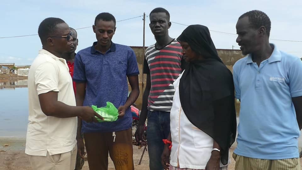 Distribution d'aquatabs dans le département de Dagana : Oumar Ndiaye, responsable de Pastef, soutient les populations vulnérables