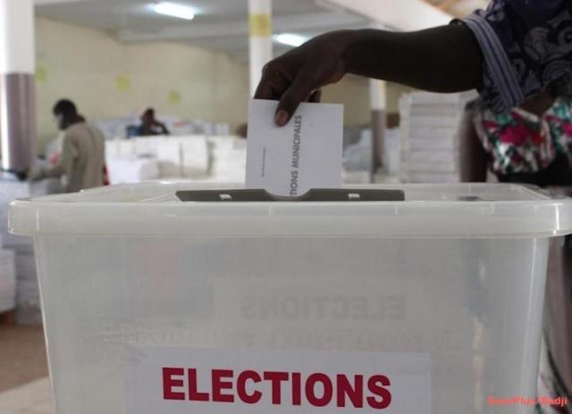 Maroc :  Neuf bureaux de vote ouverts dans cinq villes
