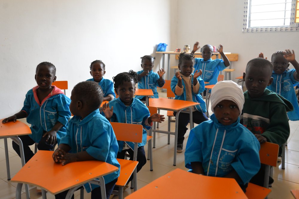 Nguidilé : Le maire Djily Lô soutient les écoles et les associations locales