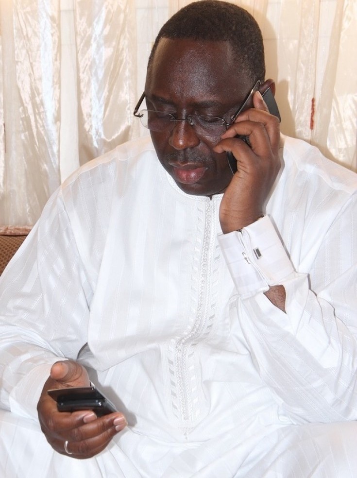 Après le référendum, Macky Sall s’adresse aux Sénégalais par Sms
