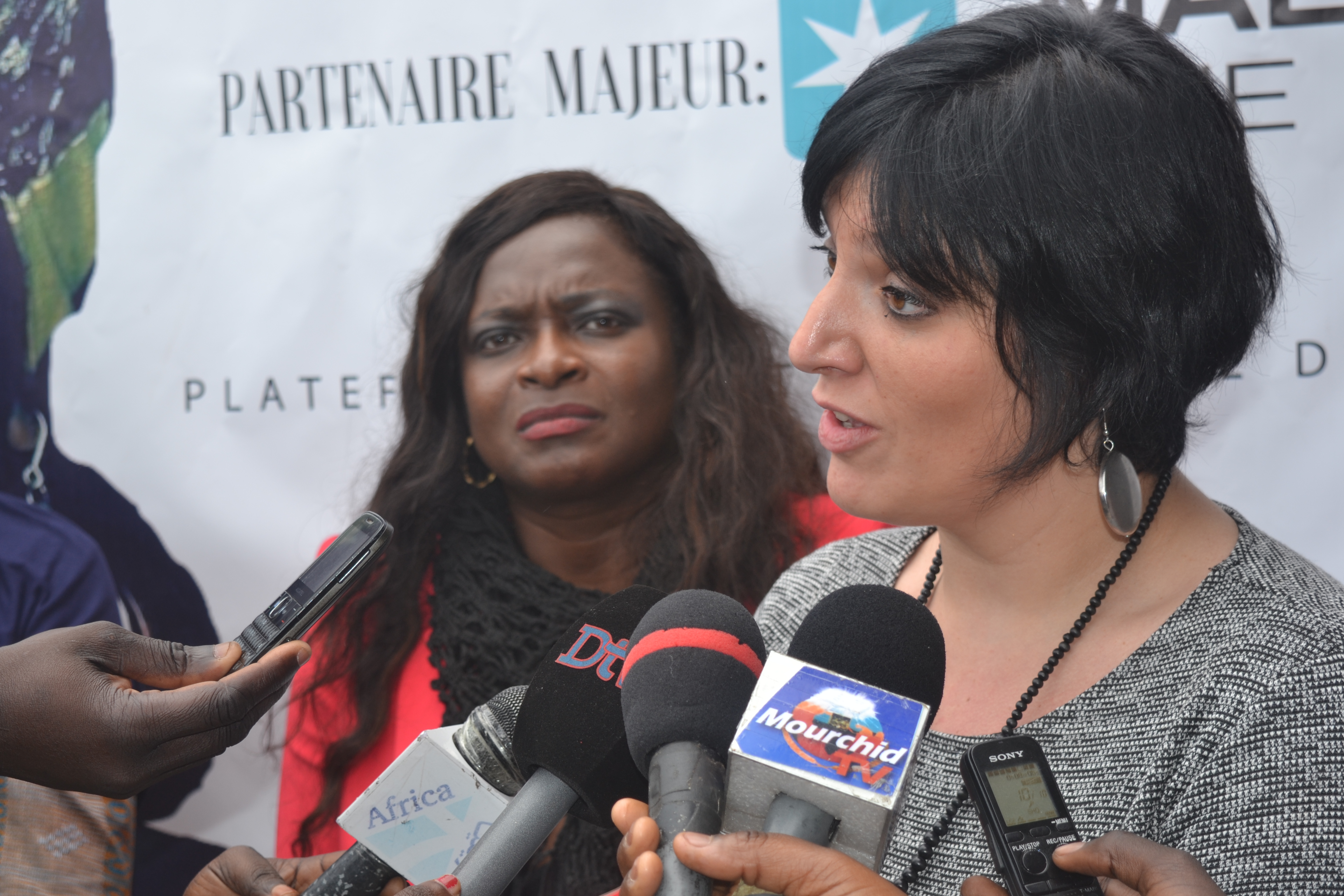 Les images du point de presse sur la plateforme Inter'actes