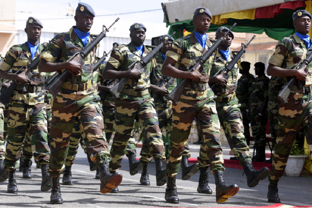 Citoyenneté et civisme : Avec l’armée nationale, lancement du projet “Waajal Xale Yi” dans les lycées du Sénégal