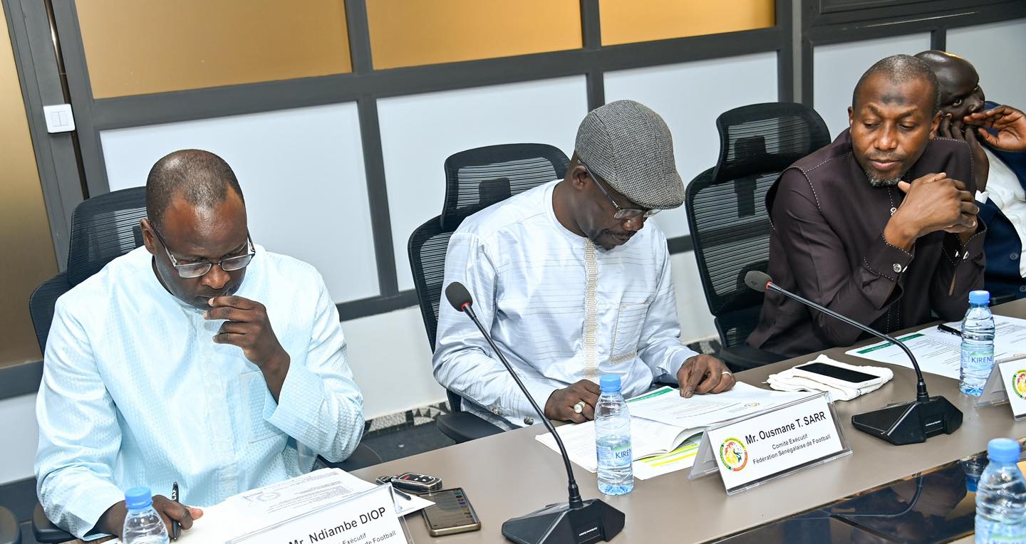 Photos/ Sous la présidence de M. Abdoulaye Fall : Première réunion du nouveau Comité Exécutif de la Fédération Sénégalaise de Football