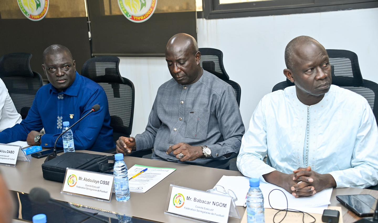 Photos/ Sous la présidence de M. Abdoulaye Fall : Première réunion du nouveau Comité Exécutif de la Fédération Sénégalaise de Football